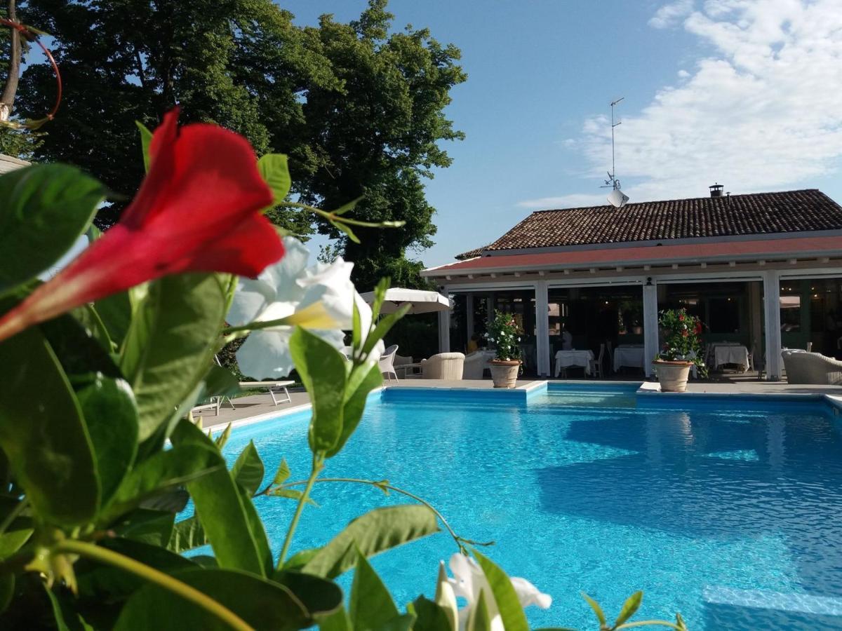 Relais Villa Roncuzzi Russi Екстериор снимка