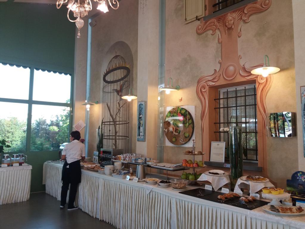 Relais Villa Roncuzzi Russi Екстериор снимка