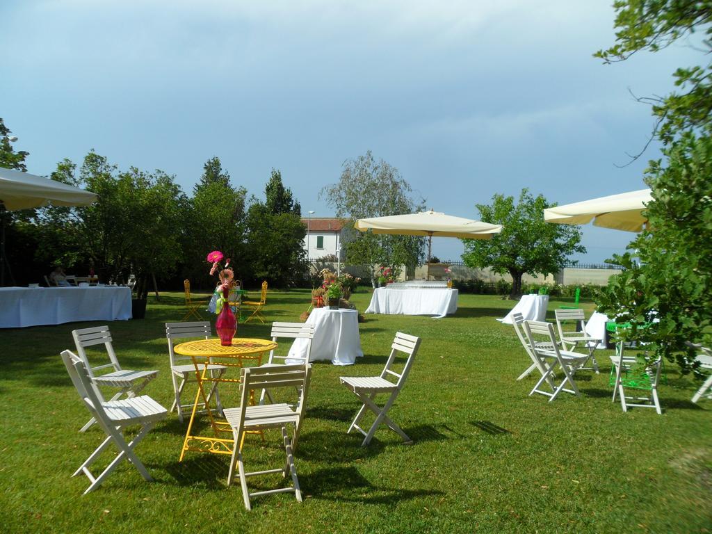 Relais Villa Roncuzzi Russi Екстериор снимка
