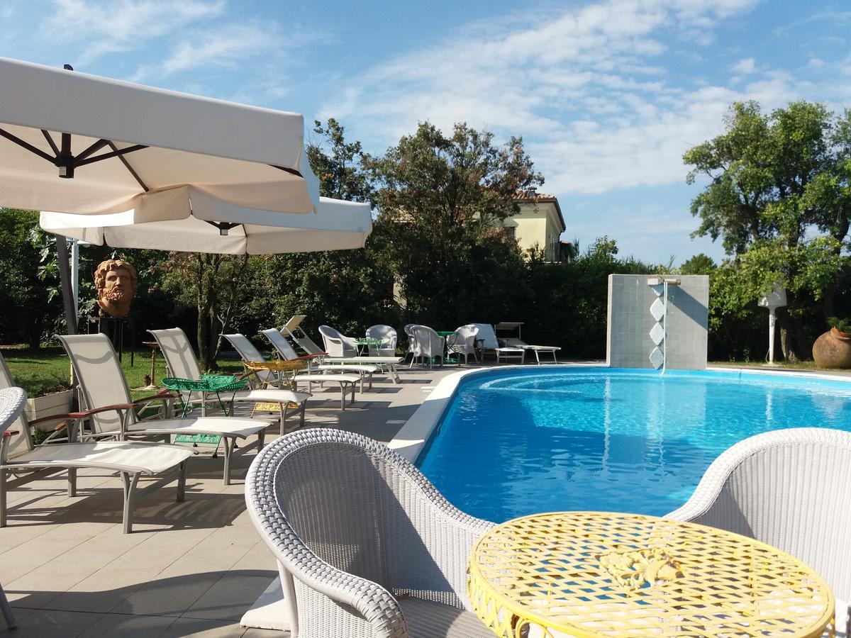 Relais Villa Roncuzzi Russi Екстериор снимка